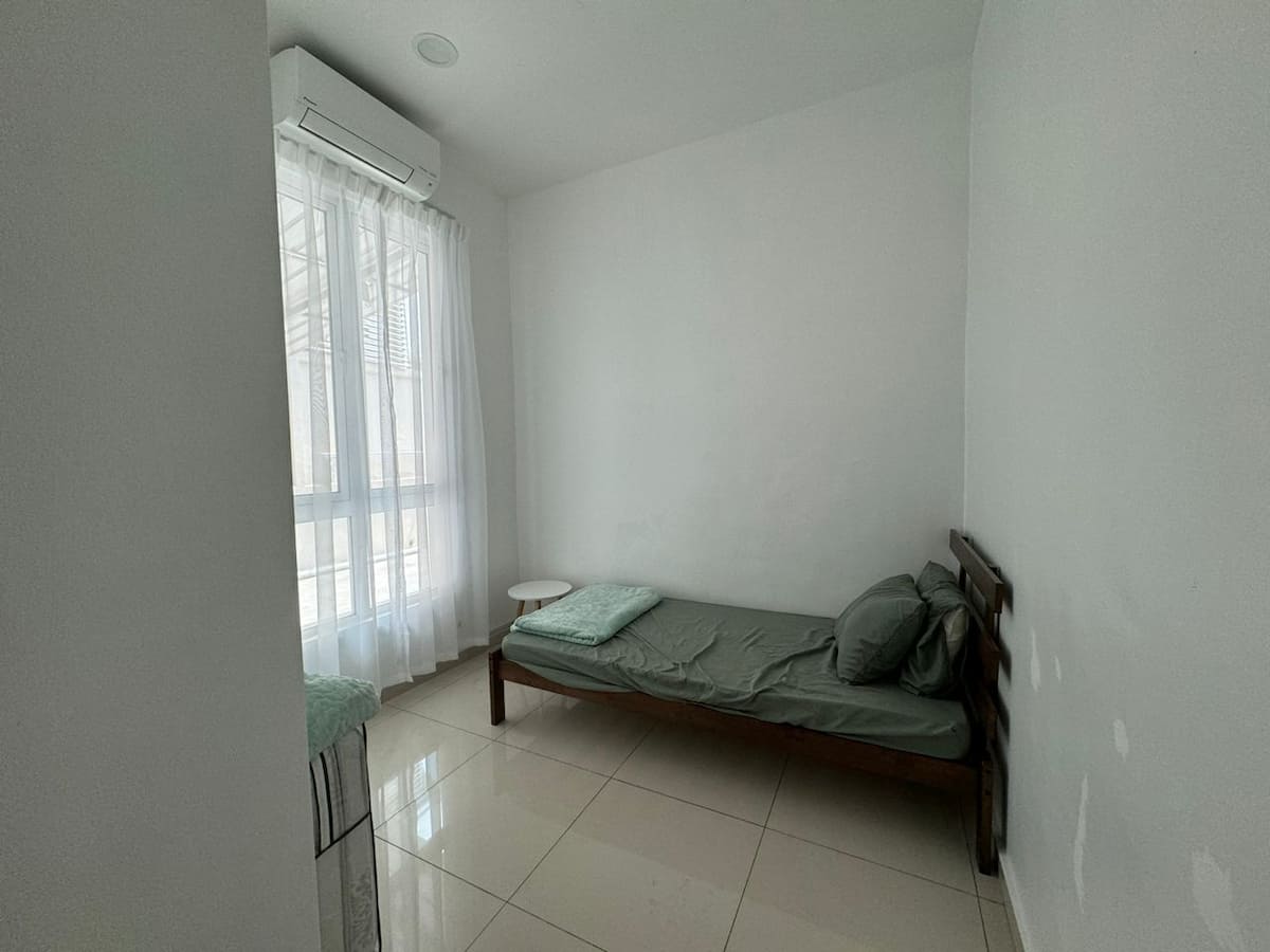3-Storey Luxury House · June's — photo 30 of 66