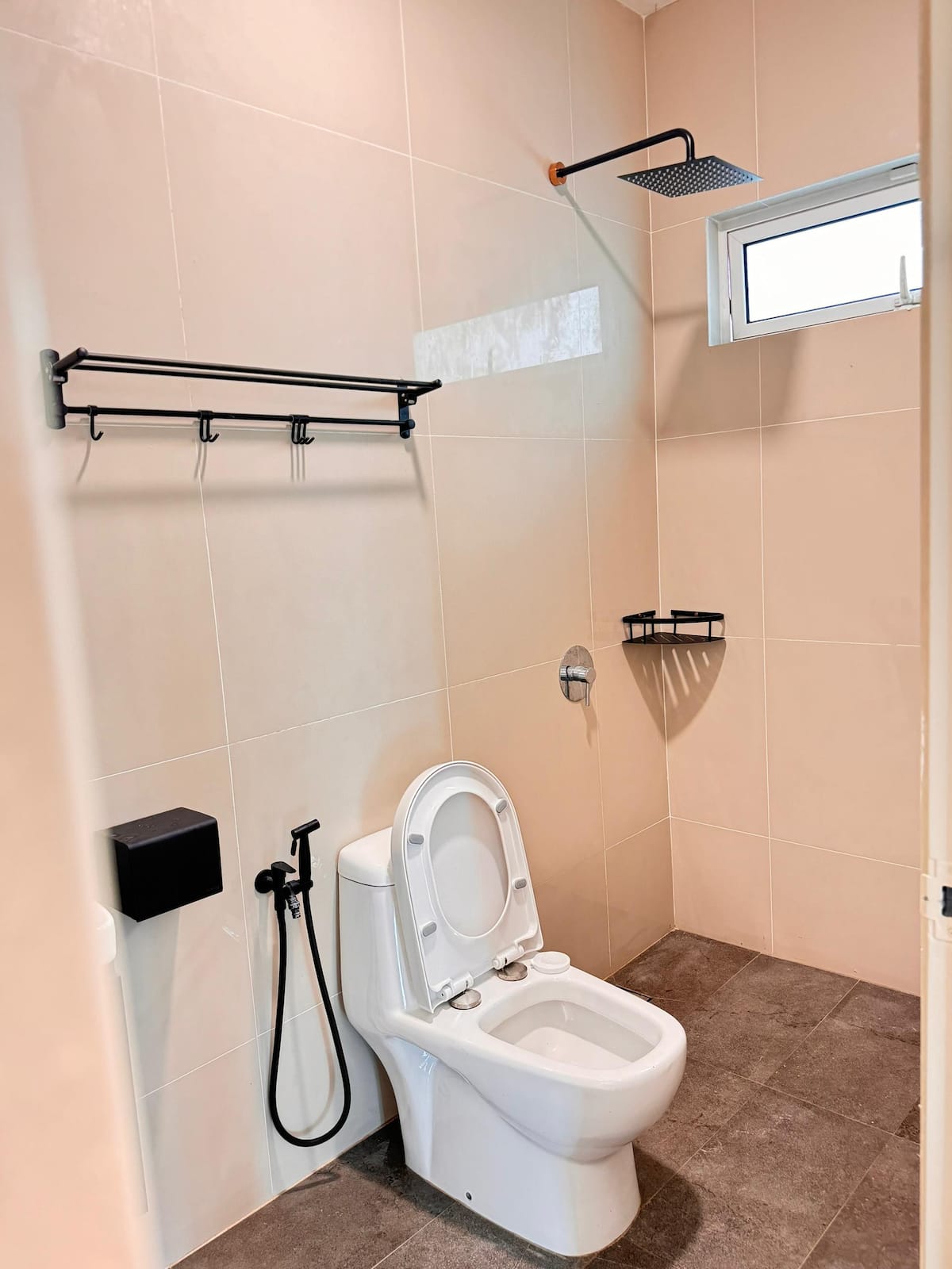 3-Storey Luxury House · June's — photo 36 of 66