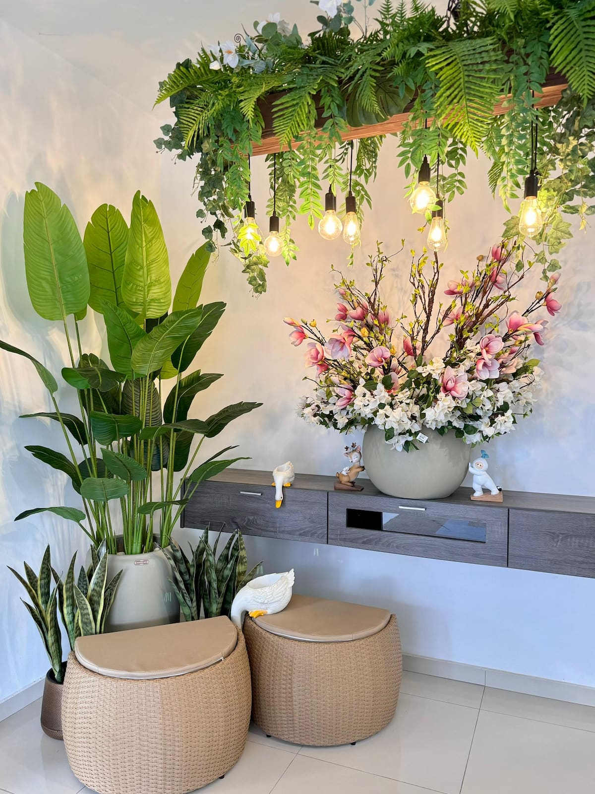 3-Storey Luxury House · June's — photo 19 of 51