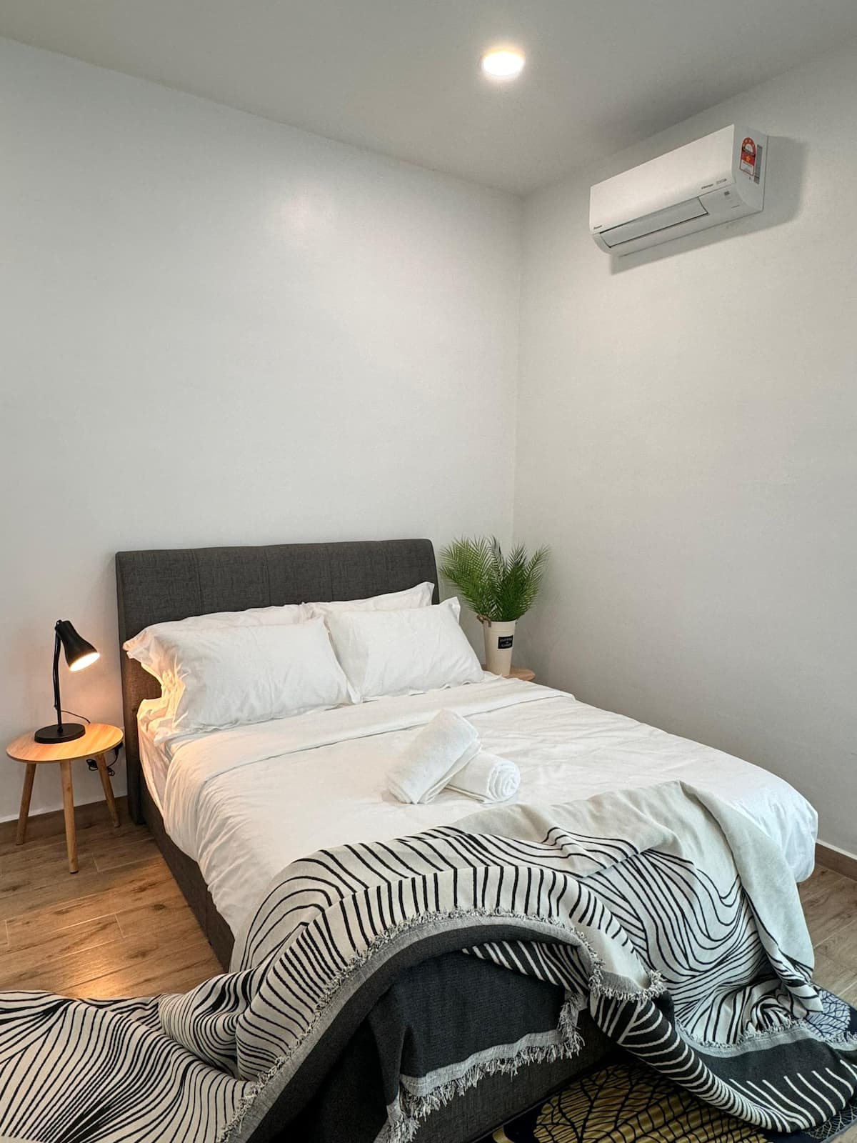 3-Storey Luxury House · June's — photo 46 of 51