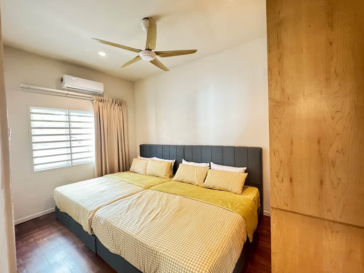 Event & Party House · 30 pax Pool — photo 12 of 26