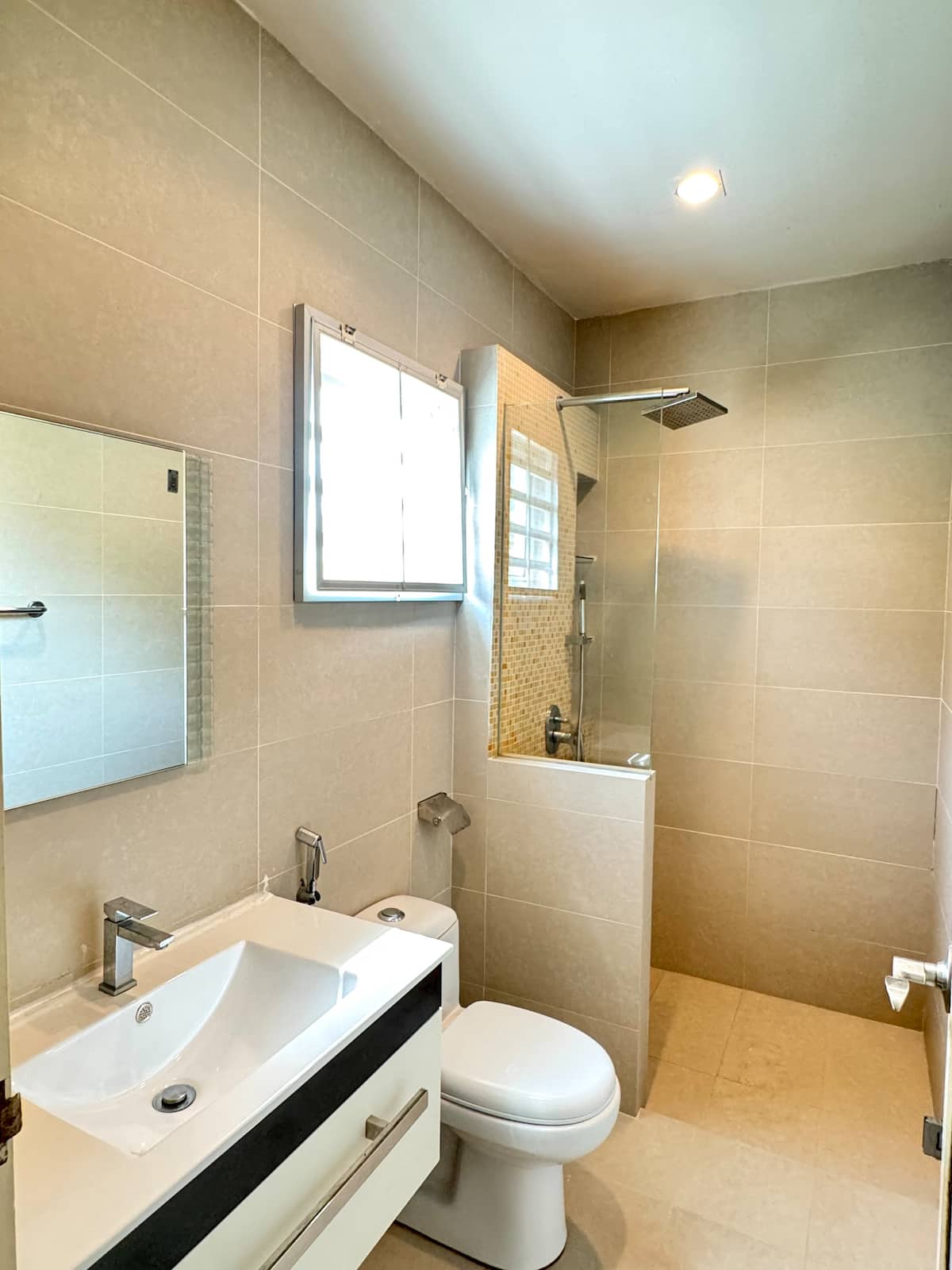 Event & Party House · 30 pax Pool — photo 20 of 26